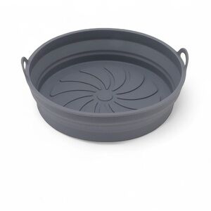 *NWT* Krumbs Kitchen Essentials Collapsible Round Silicone Air Fryer Basket